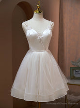 White Tulle Straps Pearls Homecoming Dresses